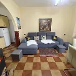 Fishta Villa And Apartments